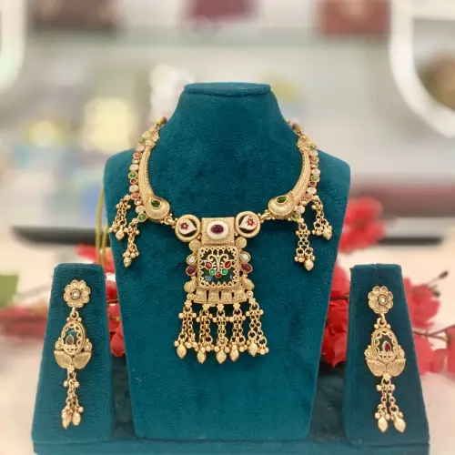 Heritage Gold Plated — Necklace, RW1082