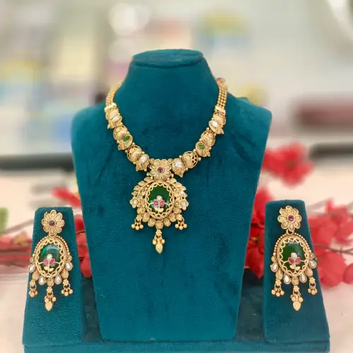 Heritage — Necklace, RW1081