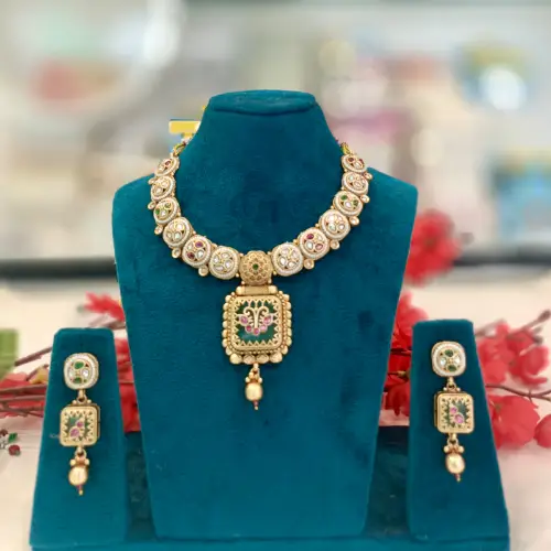Heritage — Necklace, RW1065